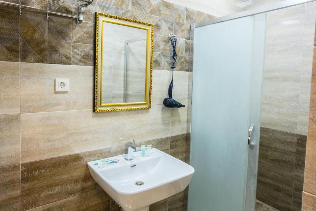 Prestige Boutique Hotel Баку Екстериор снимка